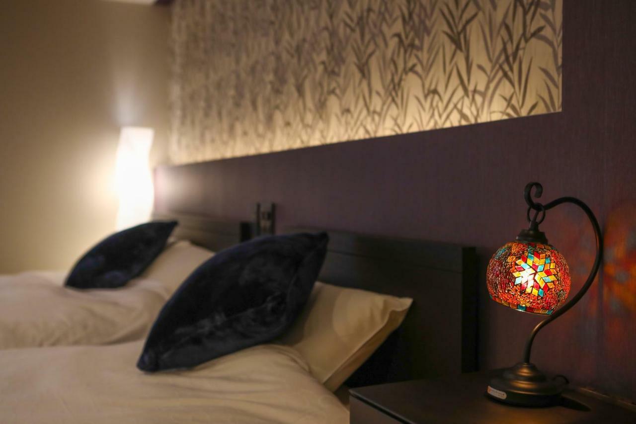 Grand Base Hakata Aparthotel Фукуока Екстериор снимка