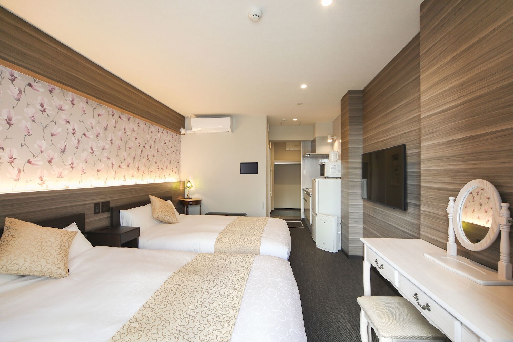 Grand Base Hakata Aparthotel Фукуока Екстериор снимка